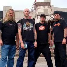 Machine Head - Horns Up Rocks Machine Head Group Shot.jpg